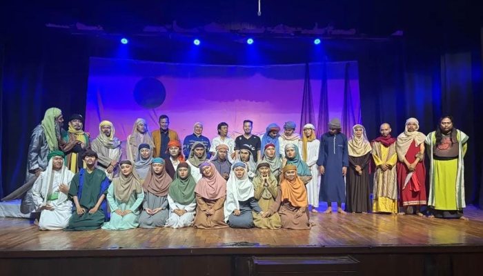 Kondisi Memprihatinkan Gedung Rumentang Siang dan Lesunya Dunia Teater Bandung, Seniman Minta Perhatian Serius.