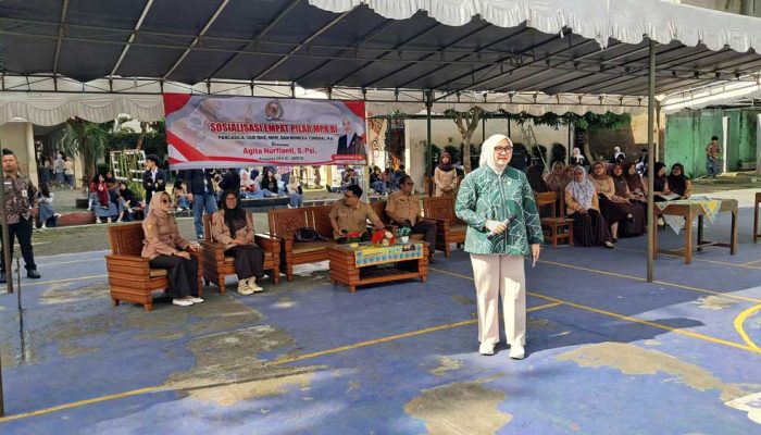 Agita Nurfianti Sosialisasikan Empat Pilar MPR RI di SMAN 10 Bandung, Ajak Siswa Dialog Kebangsaan